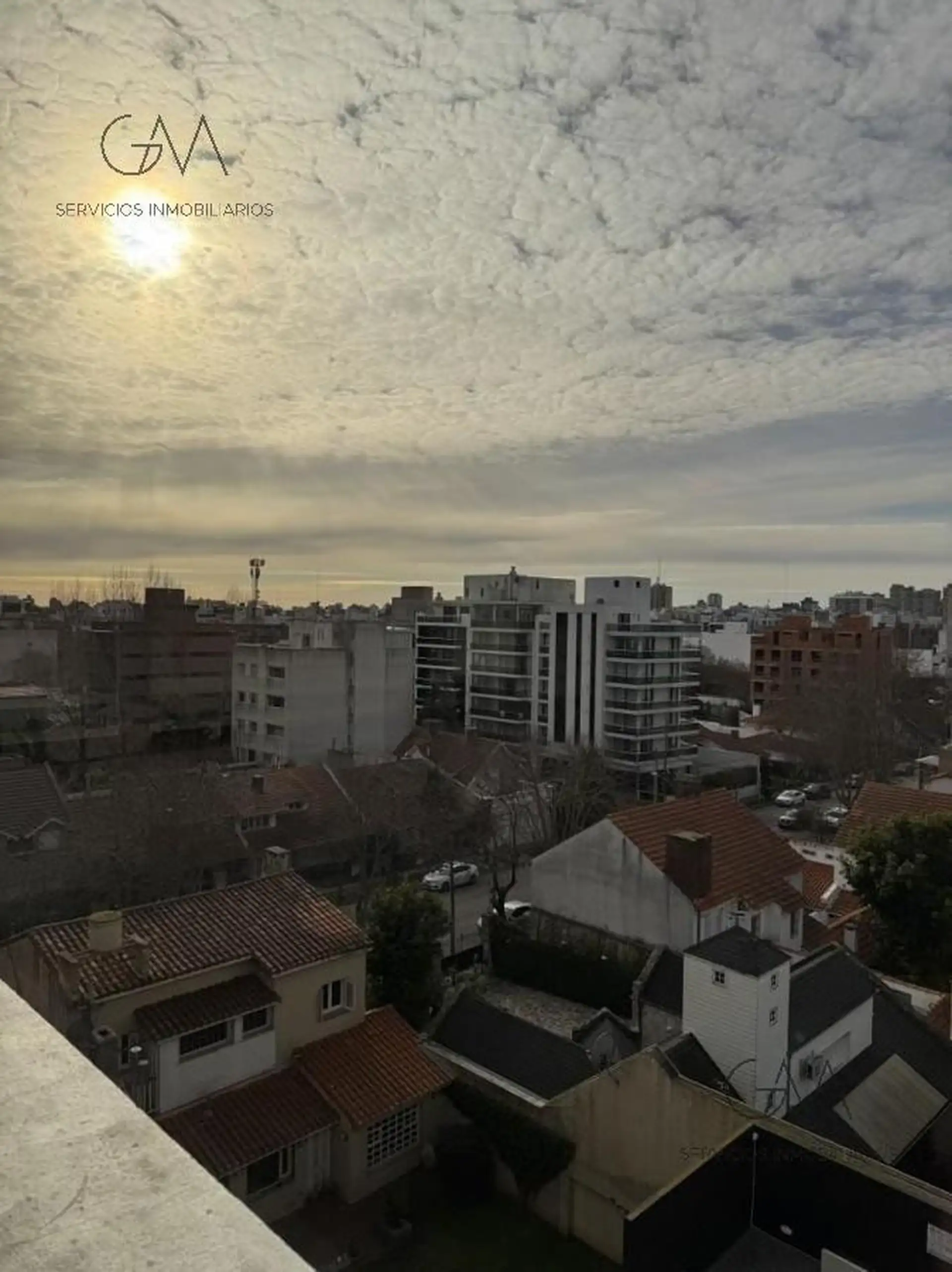 Departamento de 4 ambientes barrio Los Troncos