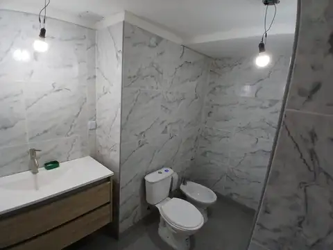 Depto Tipo Casa en Venta con 1 cocheras