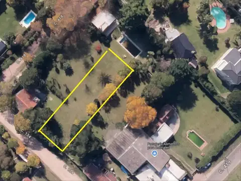 Terreno en Venta 18  mts Fondo