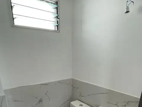 EXCELENTE DEPTO 2 AMB A LA VENTA CON TOILETTE Y DORMIT CON VESTIDOR Y BAÑO EN SUIT