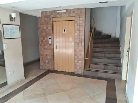 Departamento en Alquiler en Villa Pueyrredon, $ 450.000