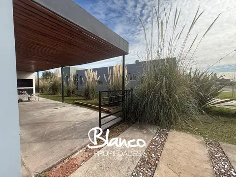 Casa en Venta en San Sebastian, USD 190.000