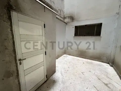 Departamento 5 ambientes con 2 baños