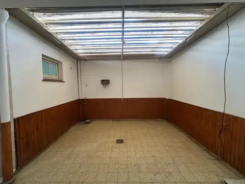 Depto Tipo Casa 5 ambientes con 1 baño