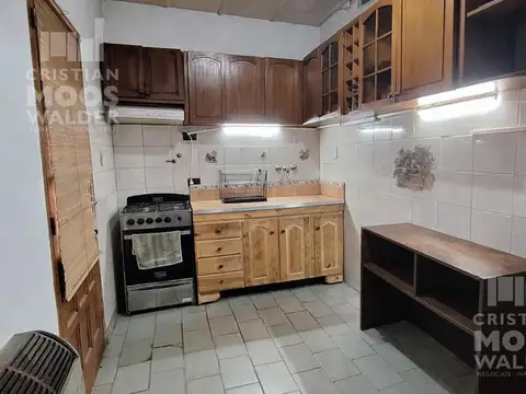 Casa 3 ambientes con 1 baño