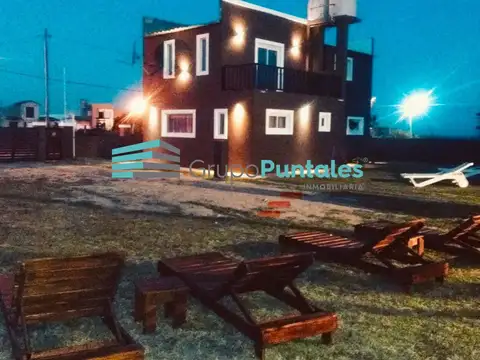 Complejo turistico con 2 cabañas de 3 ambientes mas 2 Monoambientes en Camet Norte a mts del mar