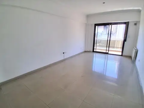 DEPTO VENTA 3 AMB AVELLANEDA 2 BALCONES COCHERA