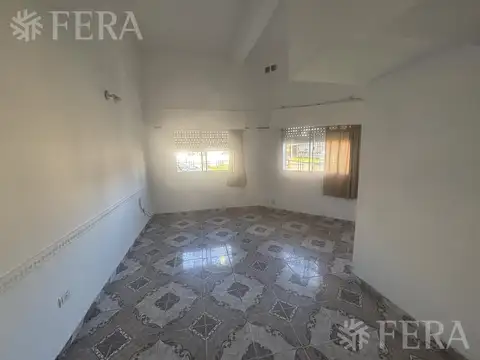 Depto Tipo Casa Monoambiente con 1 baño