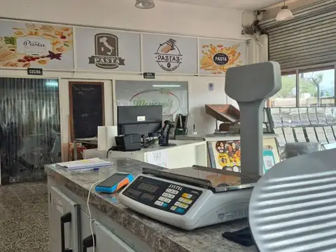 Venta Fábrica de pastas con sucursal- Funcionando