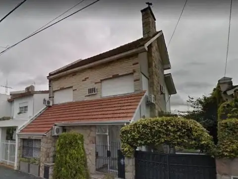 Casa - Venta - Argentina, Morón - CHILE 300