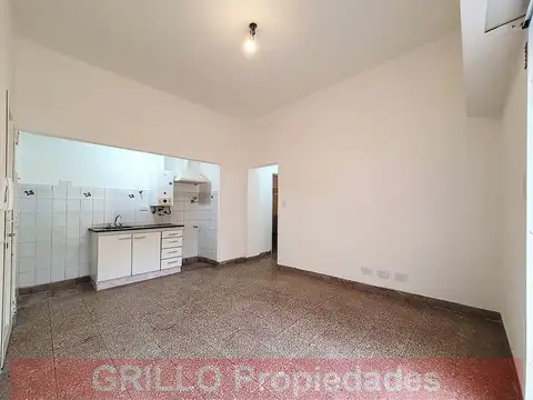 Depto Tipo Casa en Alquiler de 2 ambientes
