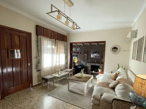 Casa en Venta en Castelar Norte, USD 225.000