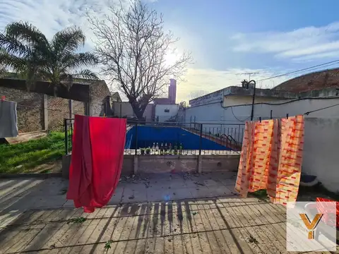 Casa 3 ambientes con 2 baños