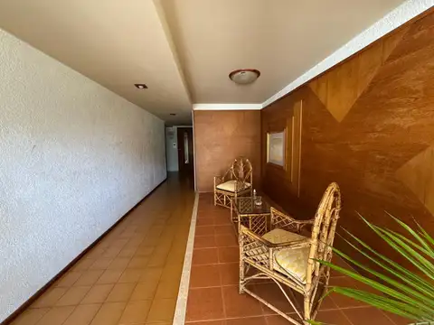 Alameda 201 E/Calle 307 y 308.