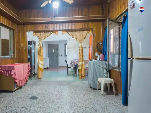 Casa 4 ambientes con 1 baño
