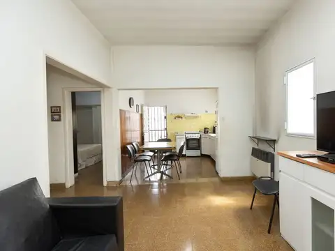 Cristóbal Colón 2300