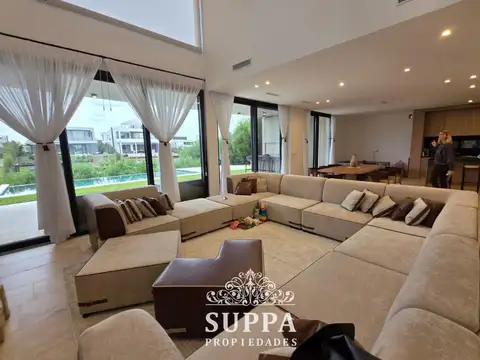 Casa en El Yacht