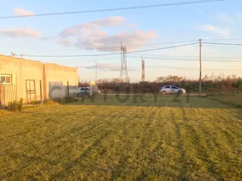 Terreno en Venta 30  mts Fondo