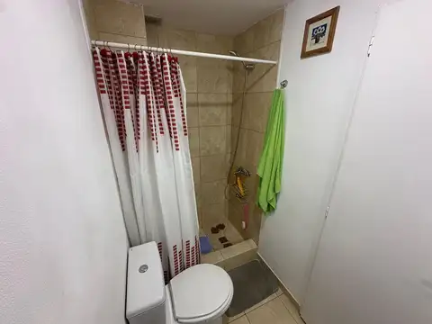 Depto Tipo Casa 2 ambientes con 1 baño