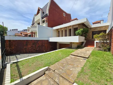 Estanislao Del Campo 600