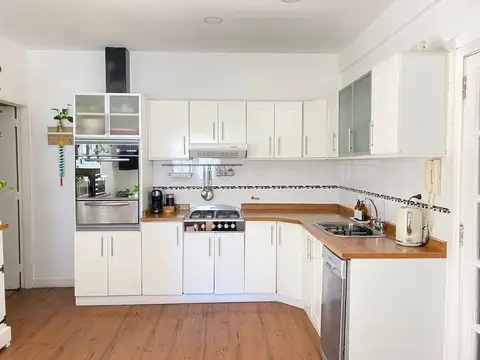 Depto Tipo Casa en Venta de 4 dormitorios