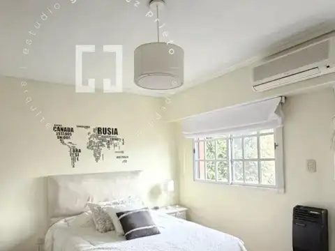 Depto Tipo Casa 4 ambientes con 2 baños