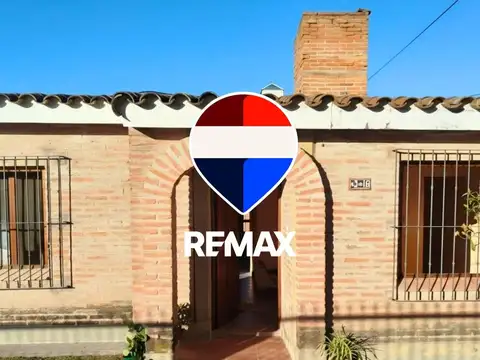 CASA VENTA BARRIO SANTA ANA ZONA SUR 3 DORMITORIOS