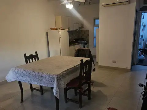 Depto Tipo Casa en Venta en Flores, USD 80.000