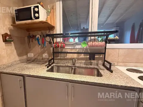 Casa 4 ambientes con 1 baño