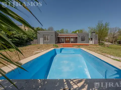 Casa en Alquiler de 4 dormitorios