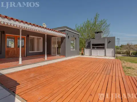 RESERVADA!!! Casa en alquiler 24 meses  con piscina, Manzanares