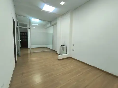 VENTA OFICINA CENTRICA EN PLANTA BAJA NQN CAPITAL