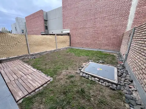 Confluencia Rural Neuquén Capital - Dúplex dos dormitorios en alquiler.