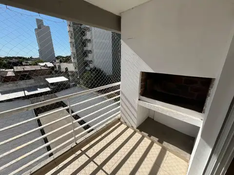 Departamento 5 ambientes con 1 baño