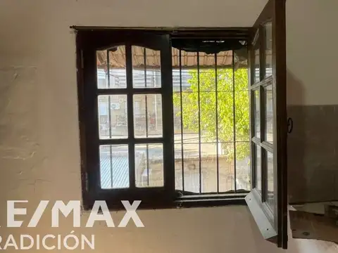 Depto Tipo Casa 4 ambientes con 4 baños