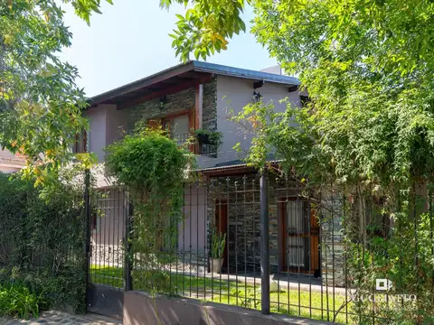 Casa en Venta en Campana, USD 350.000