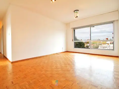 Alquiler apto 3 dorm + cochera en Malvín Sur