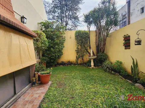 Depto Tipo Casa 4 ambientes con 2 baños