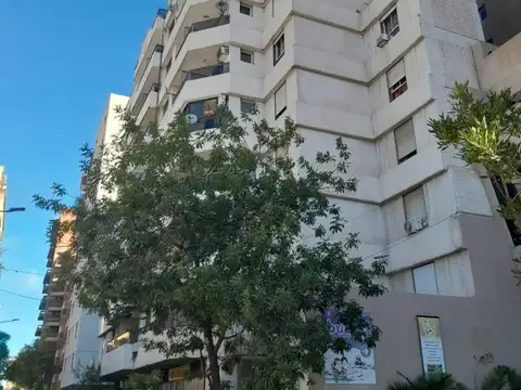 Departamento en Alquiler en Centro, $ 600.000
