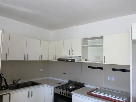 VENTA CASA DUPLEX  LAGOON, PILAR