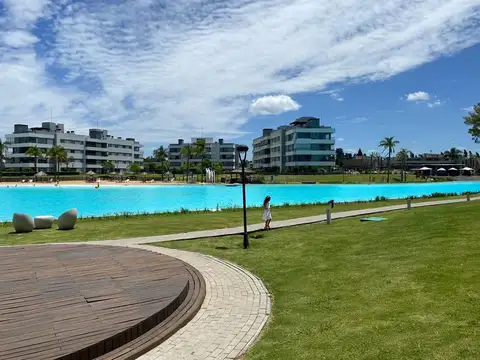 Venta Casa Duplex Lagoon, Pilar