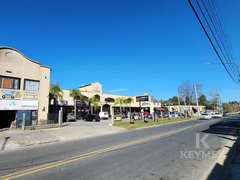 Local en Venta en Villa Rosa, USD 1.600.000