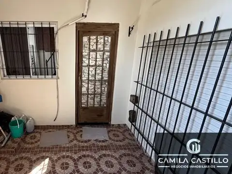 Depto Tipo Casa en Alquiler de 3 ambientes