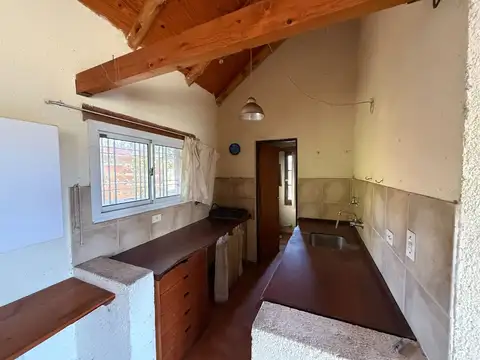 Casa 3 ambientes con 2 baños