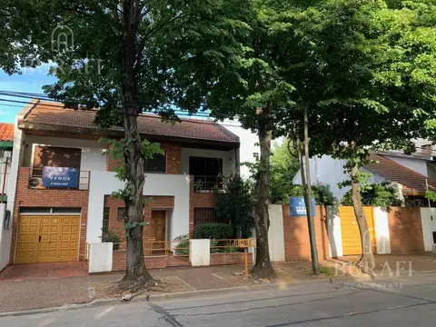 CASA FAMILIAR DOBLE TERRENO