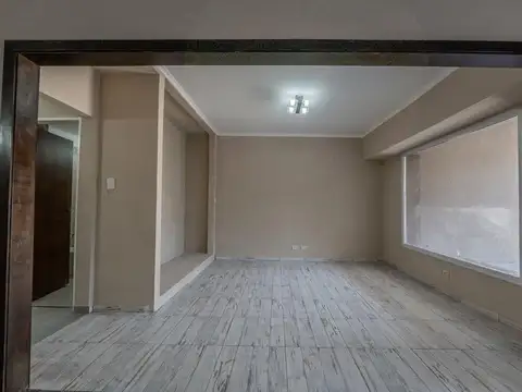 Chalet 4 dormitorios (suite) vest- fondo con piscina