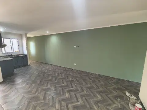 Depto Tipo Casa en Alquiler de 2 dormitorios