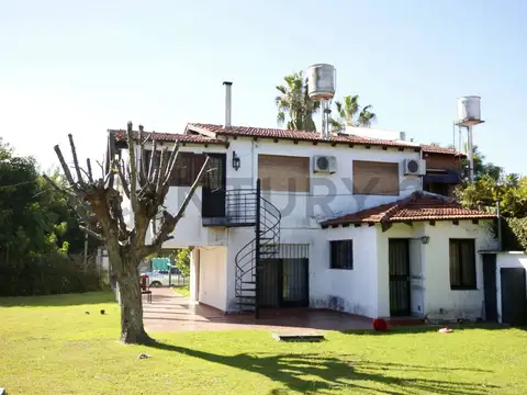 Casa en Venta en Manuel B Gonnet, USD 170.000