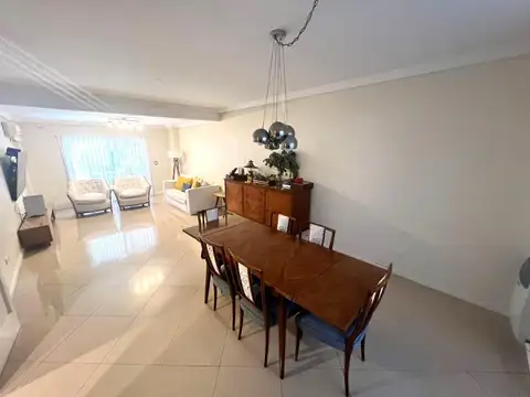 Casa en Venta en Martínez, USD 475.000