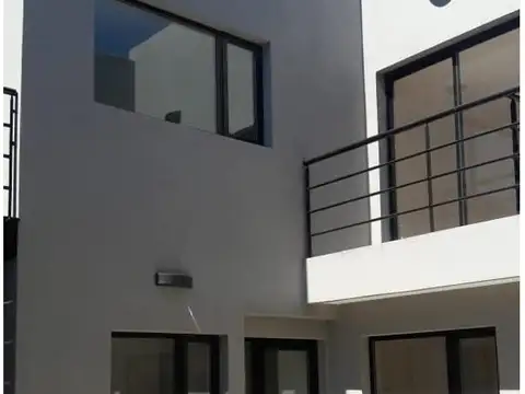 Depto Tipo Casa en Venta en Santa Monica, USD 55.000
